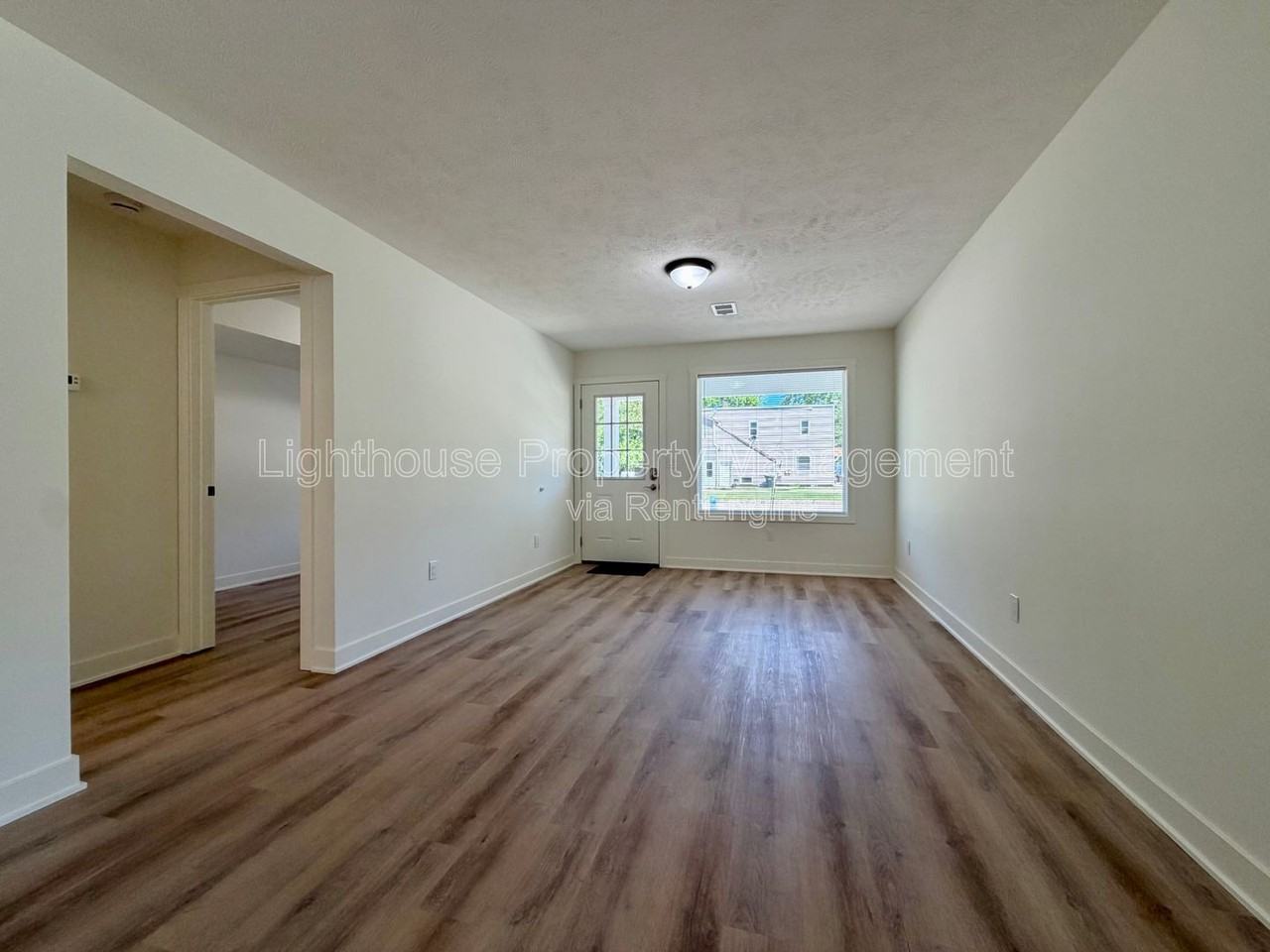 313 Orchard Ave #1 - Photo 3 of 24