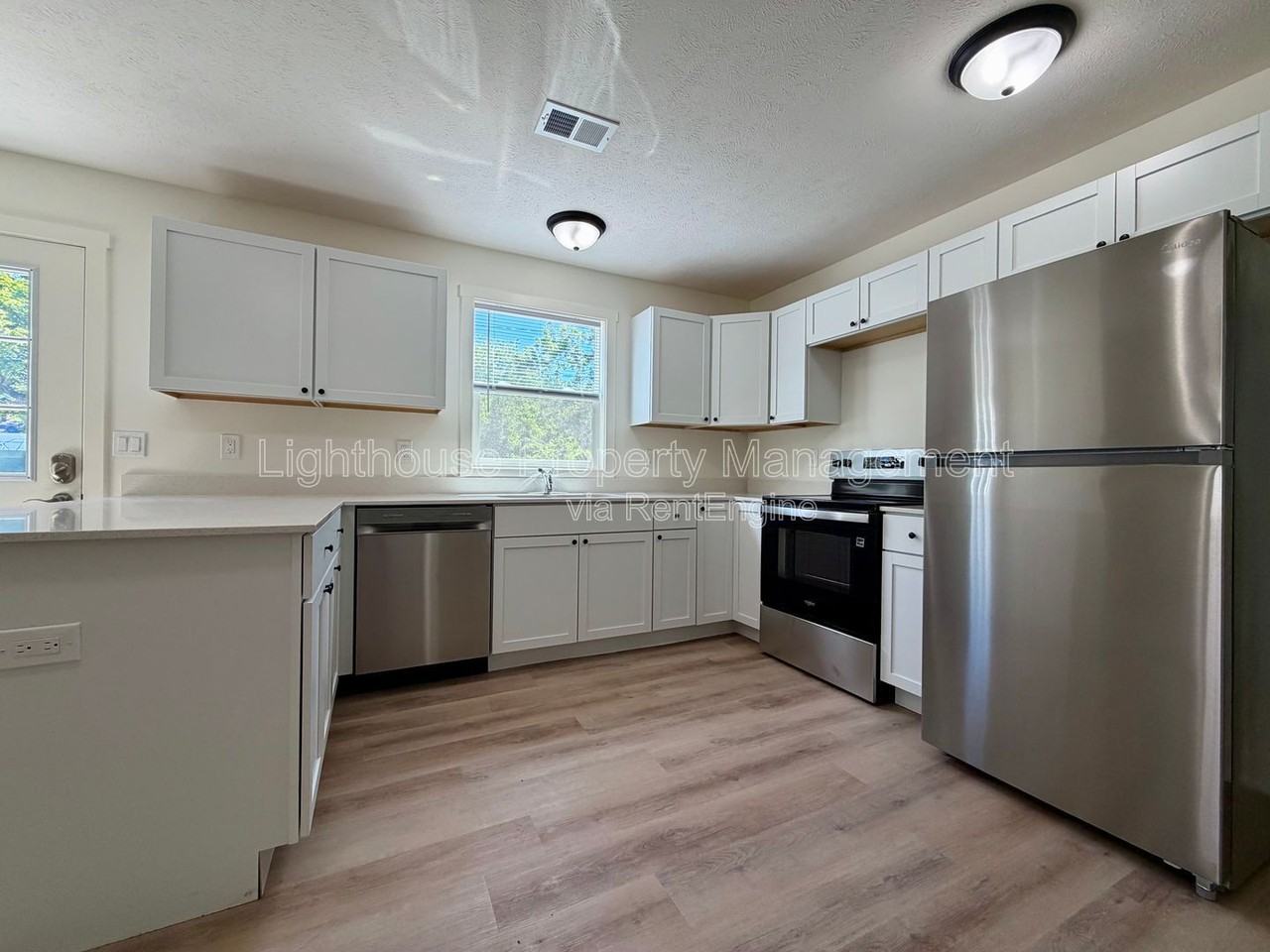 313 Orchard Ave #1 - Photo 5 of 24