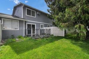 featured image of 1423 E Lunceford Ln #2