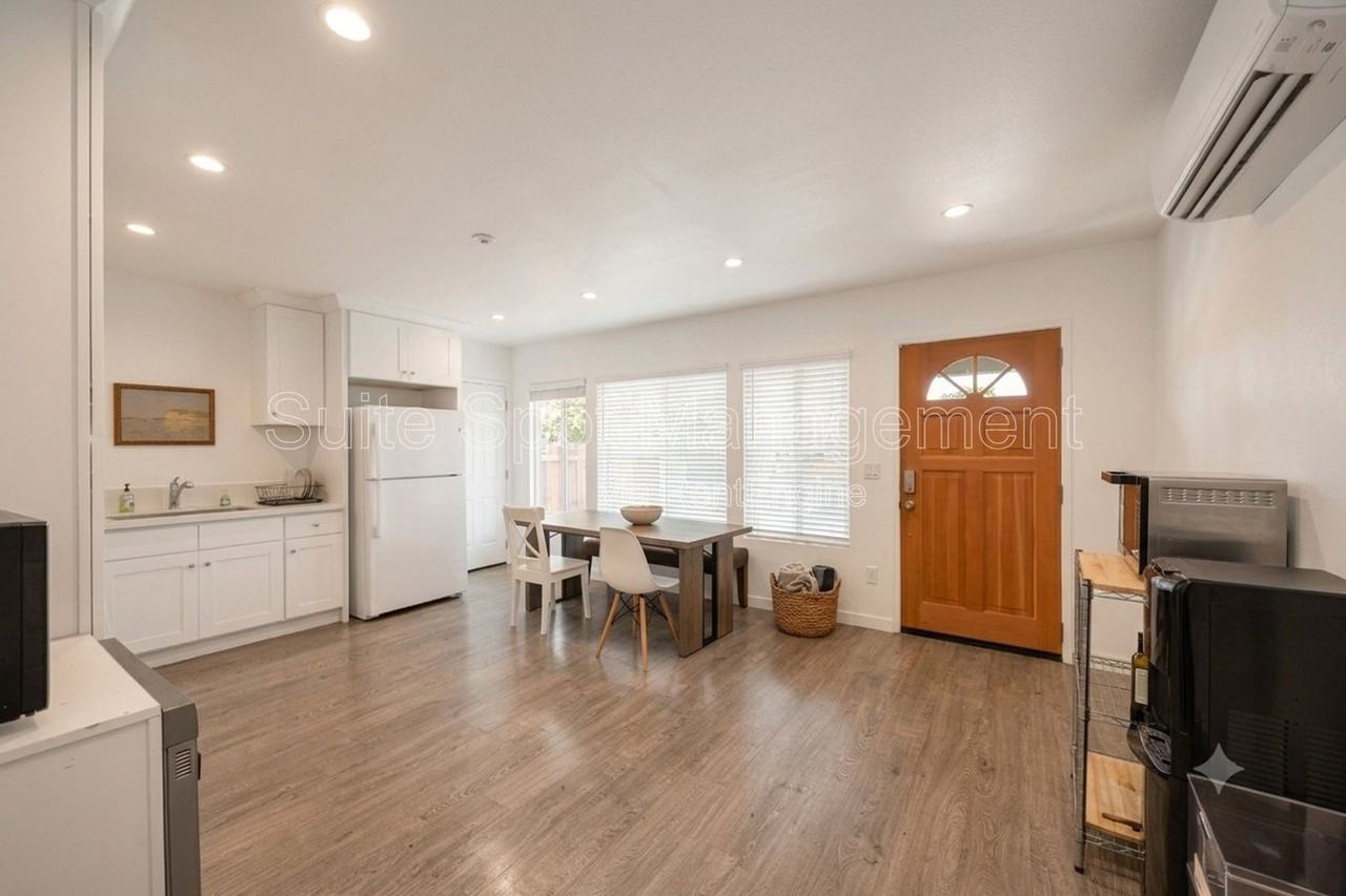 570 N Cambridge St #570 - Photo 2 of 8