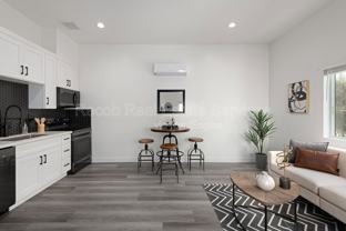 1710 Hanford Dr - Photo 1 of 1