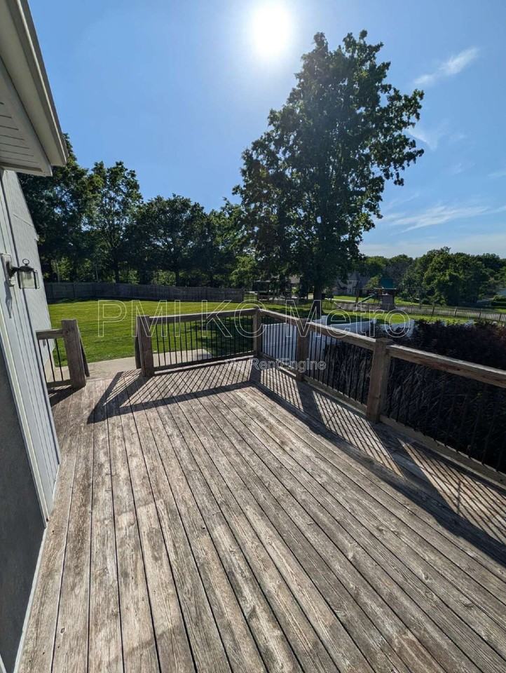 3905 Sw 14th Street Ct - Photo 2 of 50