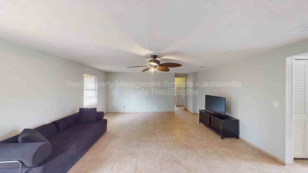 2584 Spring Lake Rd - Photo 5 of 18