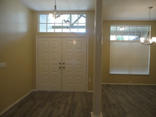 8112 Maidencane Dr - Photo 2 of 18