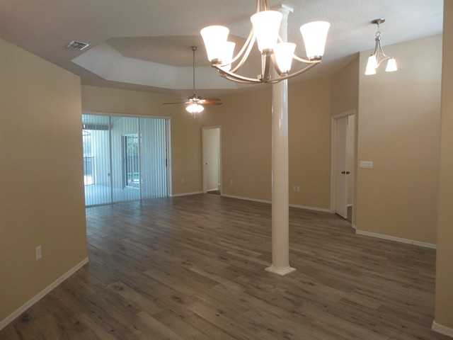 8112 Maidencane Dr - Photo 3 of 18