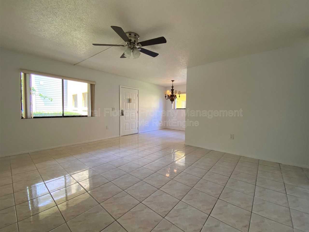 2713 Oak Park Way #112 - Photo 3 of 17