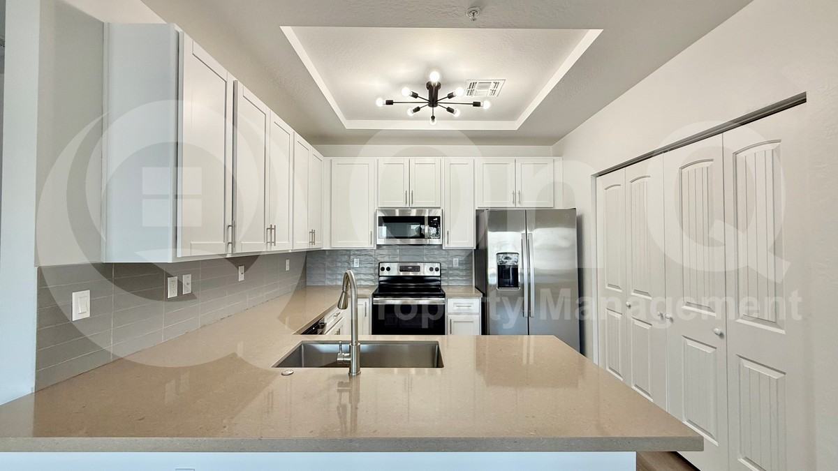 N 67th Ave #202 - Photo 2 of 29