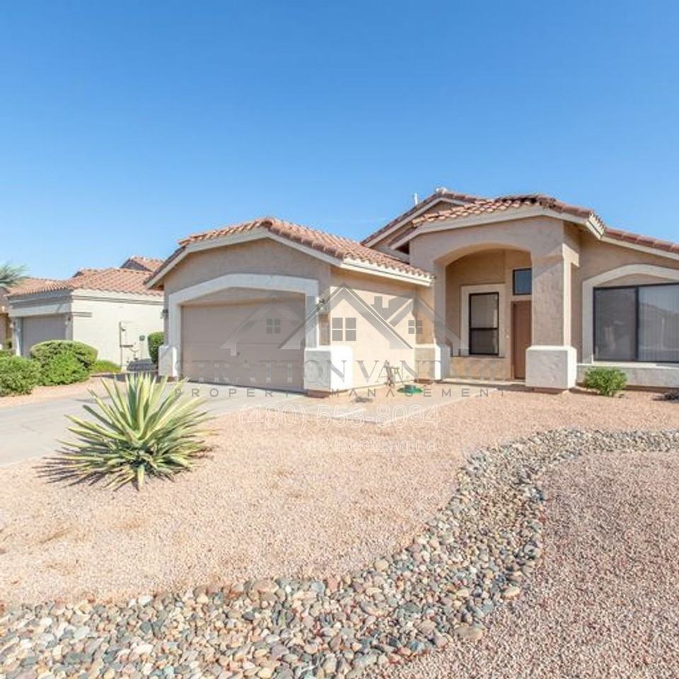 3737 E Isabella Ave - Photo 3 of 46