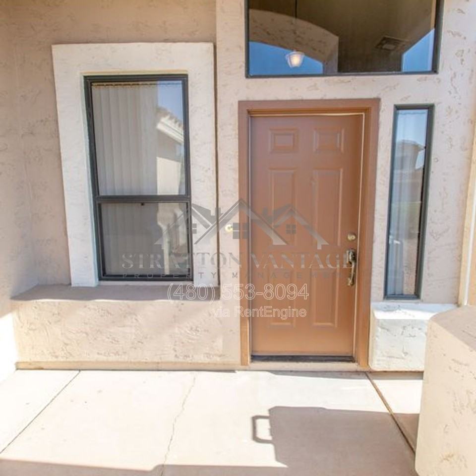 3737 E Isabella Ave - Photo 5 of 46