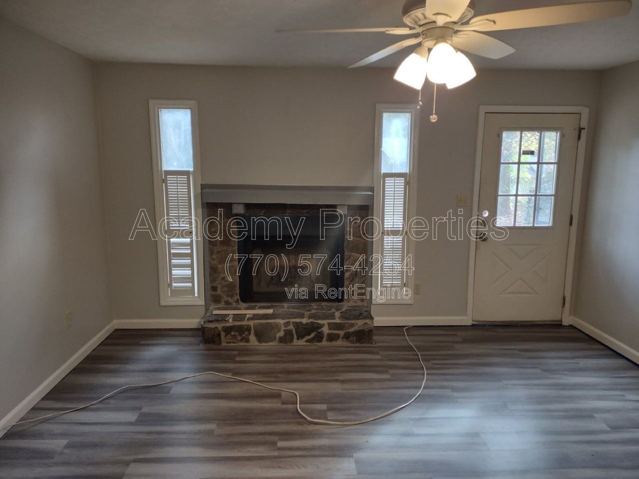 106 Richard Way - Photo 2 of 5