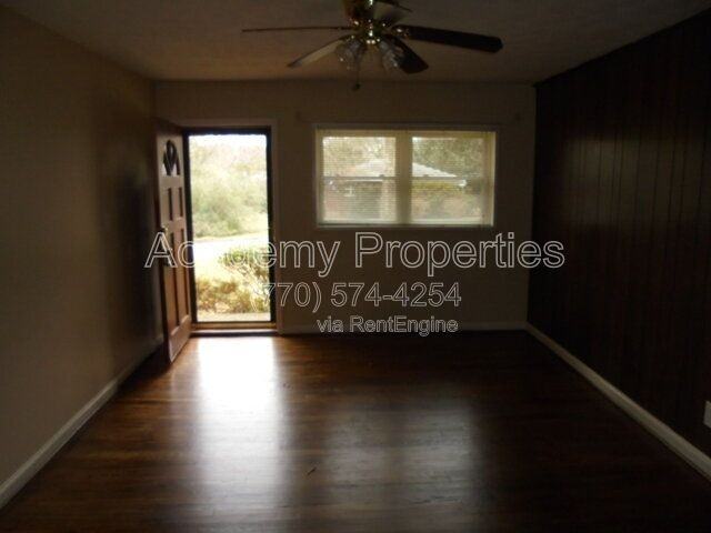 105 E Mimosa Dr - Photo 2 of 13