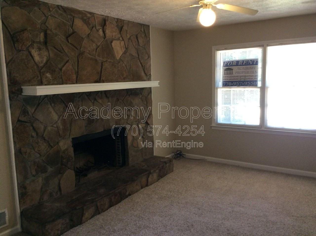 3122 Dempsey Pl - Photo 3 of 13