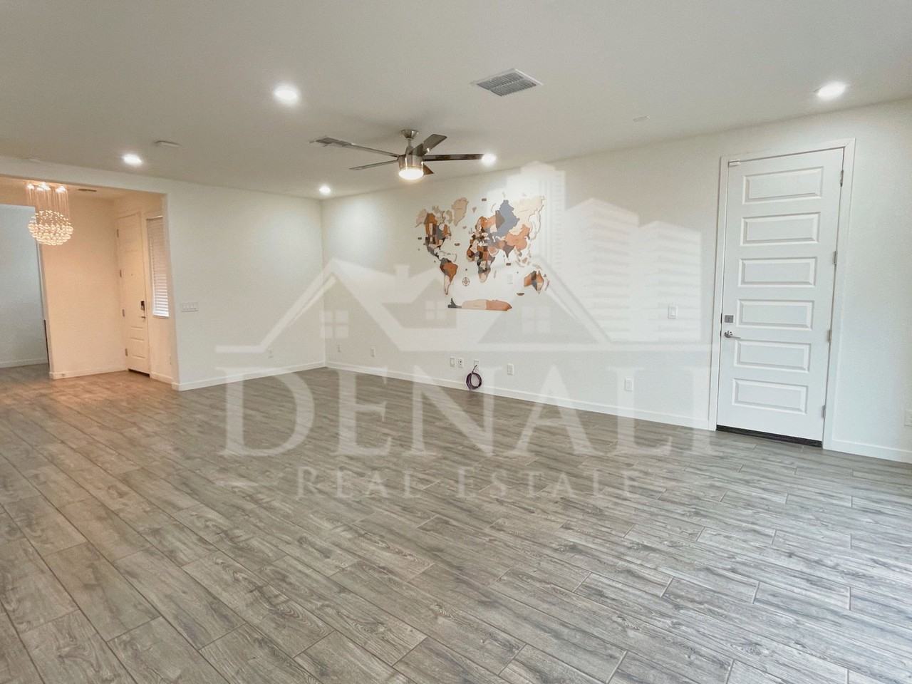 17155 N 9th Pl - Photo 7 of 41