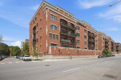 2801 N Oakley Ave #203 - Photo 1 of 1