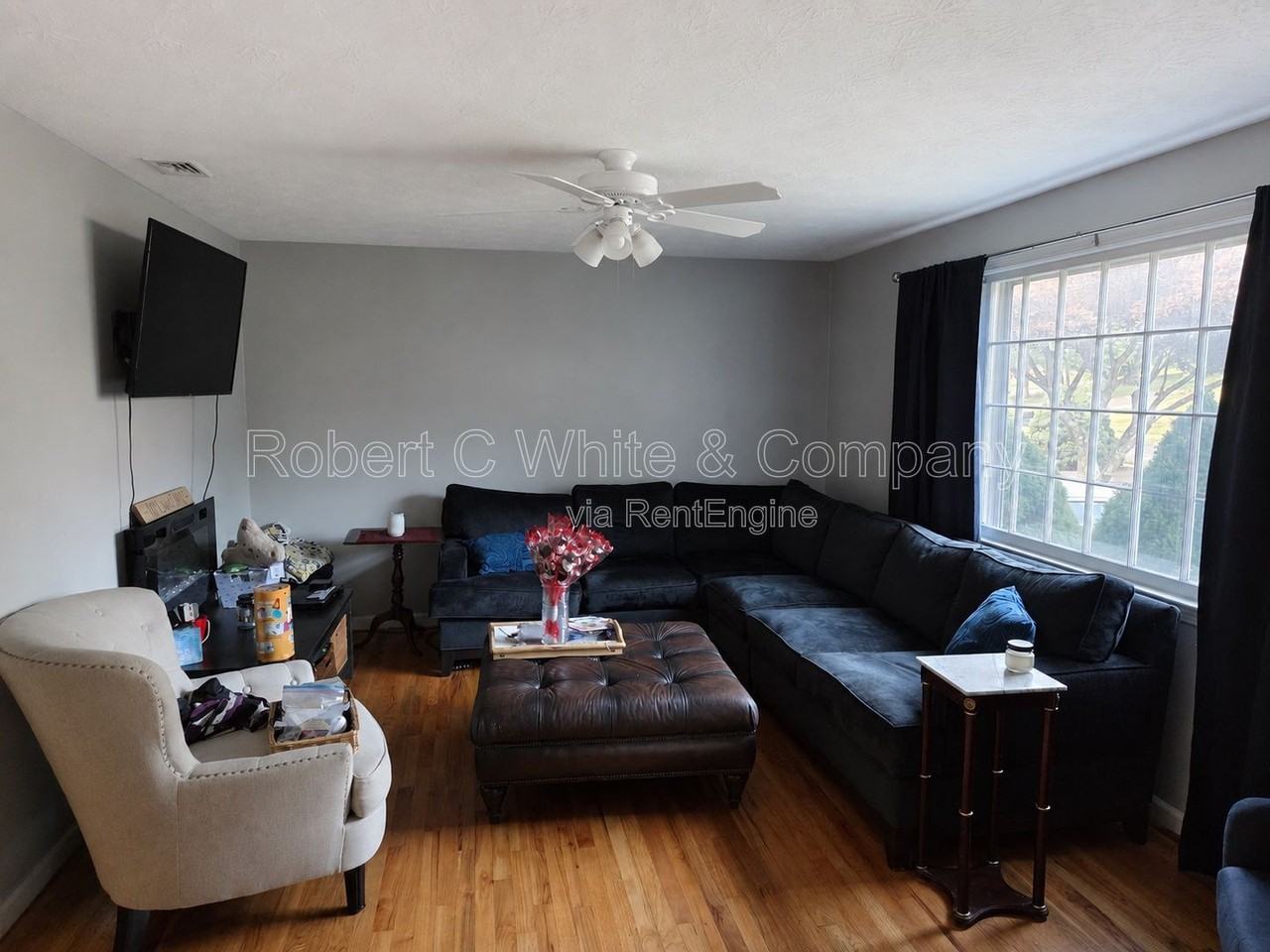 23 Regency Ct - Photo 5 of 12