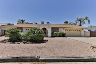 4419 W Shaw Butte Dr - Photo 1 of 1
