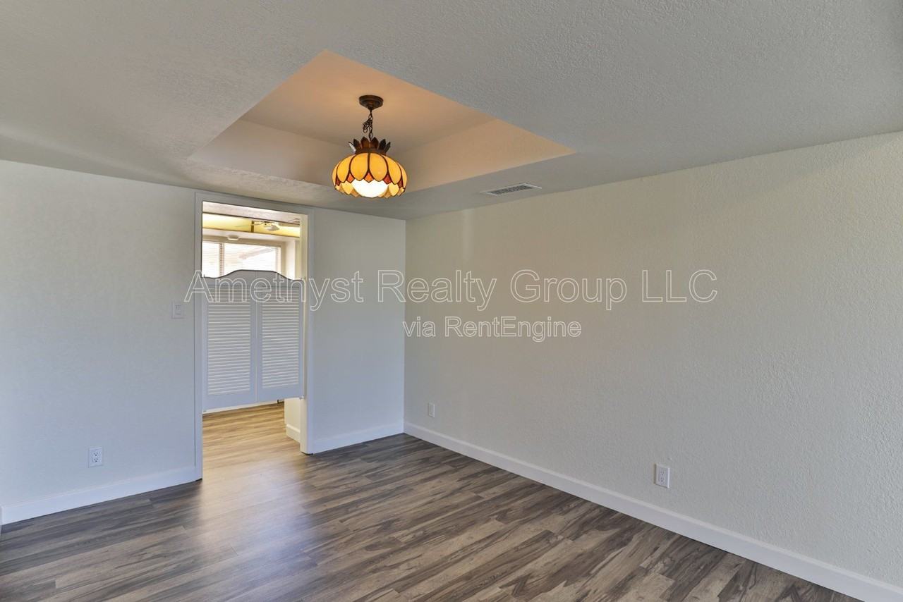 4419 W Shaw Butte Dr - Photo 6 of 29