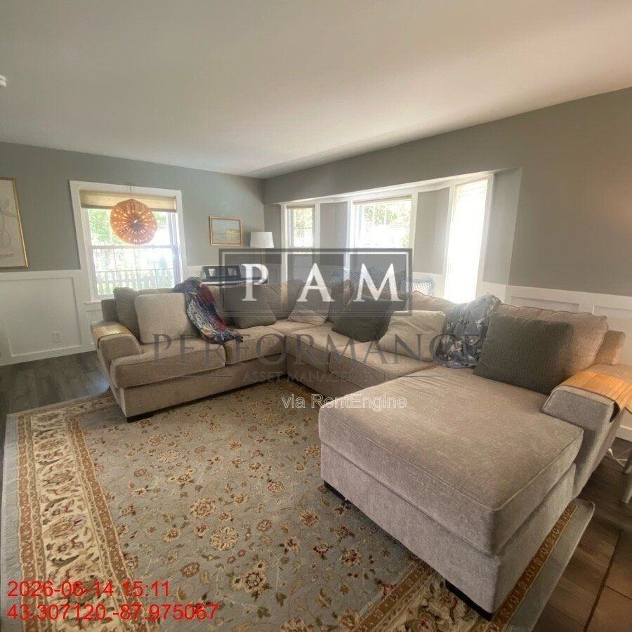 N86W5195 Covington Sq - Photo 2 of 50