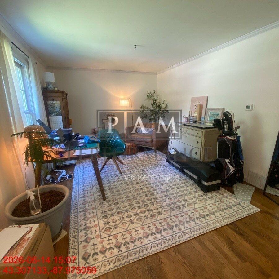 N86W5195 Covington Sq - Photo 5 of 50