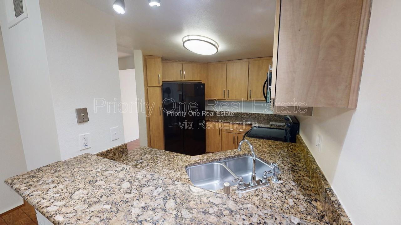 3958 60th St #76 - Photo 4 of 21