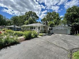 2534 Parr Dr - Photo 1 of 1