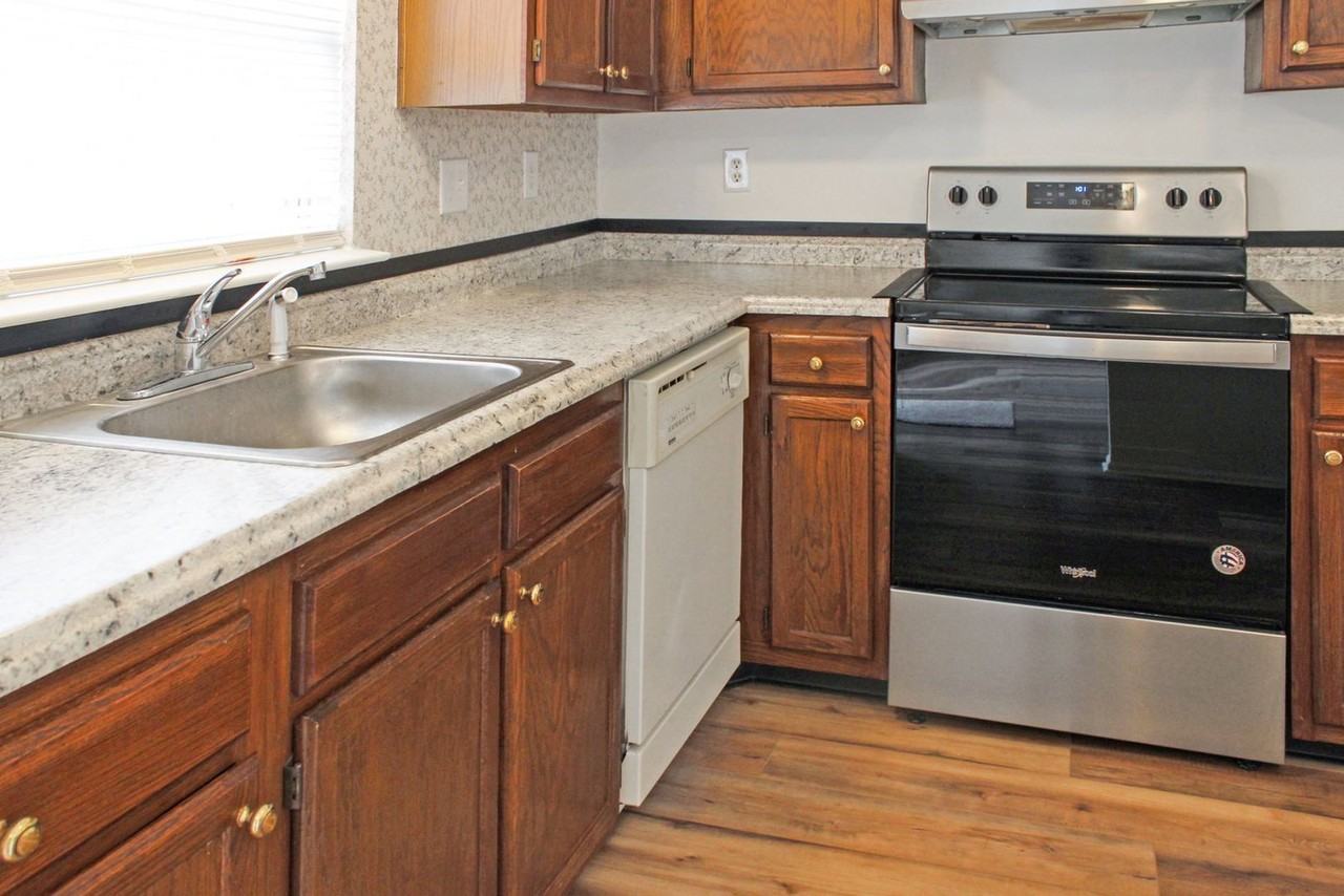 4607 Goldeneye Pl - Photo 4 of 28