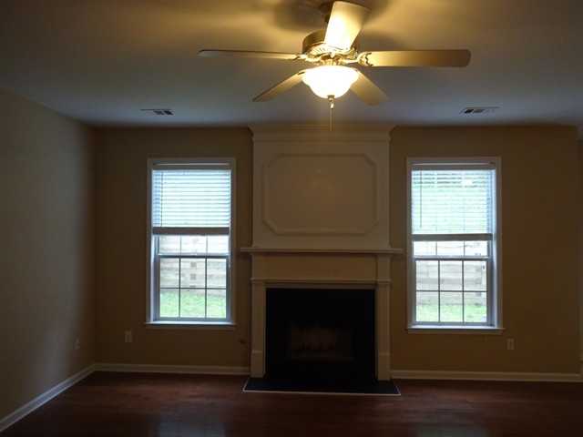 138 Parkstone Way - Photo 2 of 16