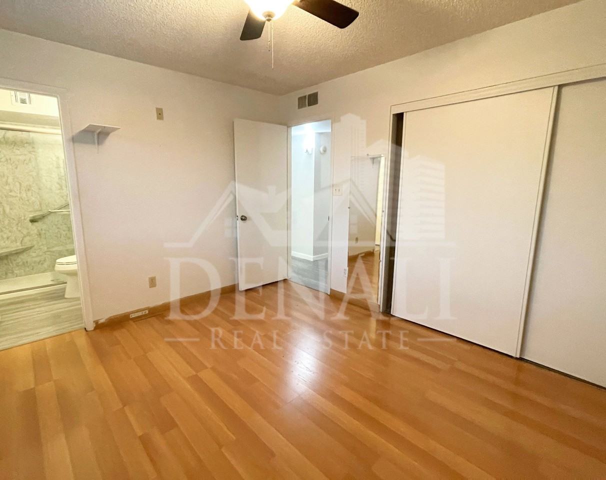 3033 S Longmore - Photo 6 of 15