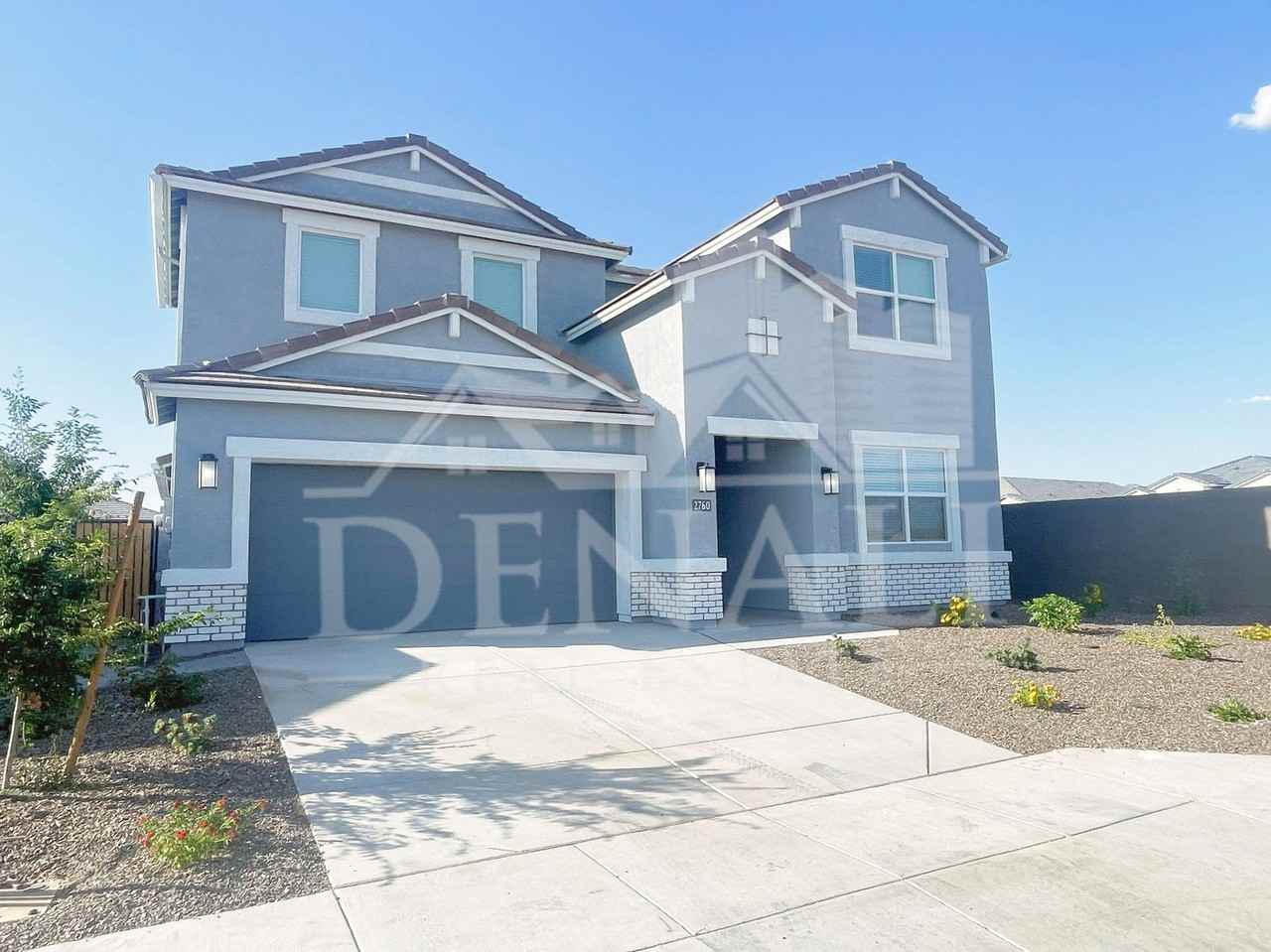 2760 W Stradling Ave - Photo 2 of 39