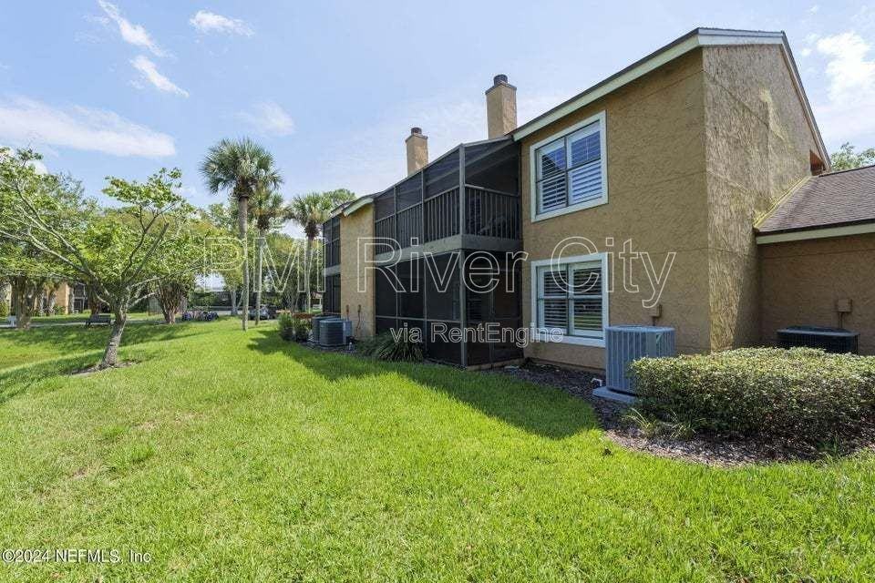 908 Shoreline Cir - Photo 5 of 31