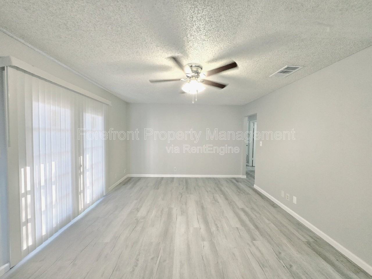 5507 Roanwood - Photo 5 of 26