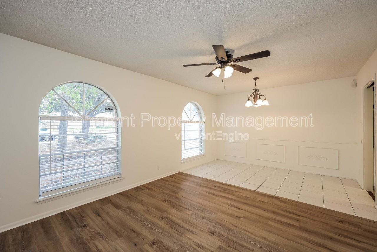 3647 Pinebluff Dr - Photo 6 of 21