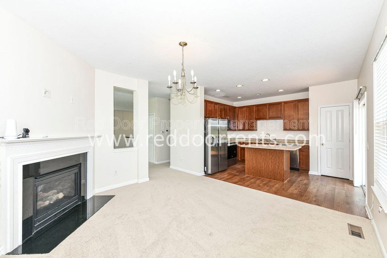 13340 W Golden Gate Dr - Photo 7 of 33