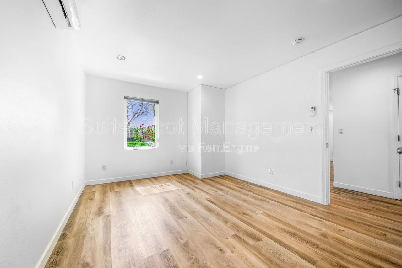 1720 Petaluma Ave #1720 - Photo 3 of 14