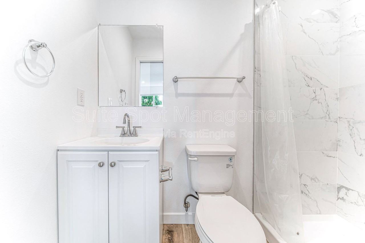 1720 Petaluma Ave #1720 - Photo 4 of 14