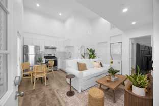 308 N Catalina Ave #6B - Photo 1 of 1