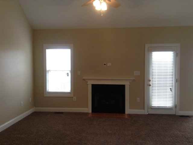 451 Riverwalk Dr NW - Photo 3 of 17