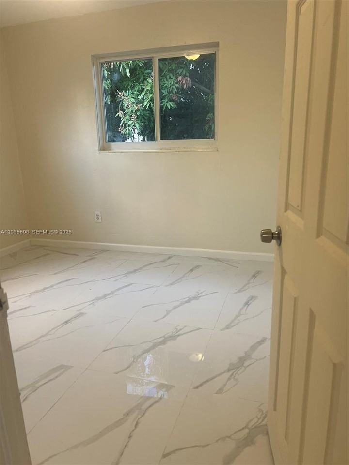 395 A St - Photo 5 of 5