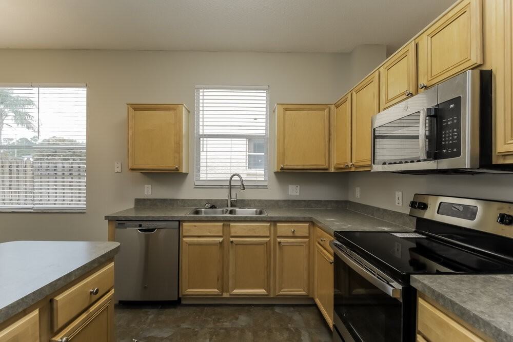 14512 Kristenright Ln - Photo 5 of 16