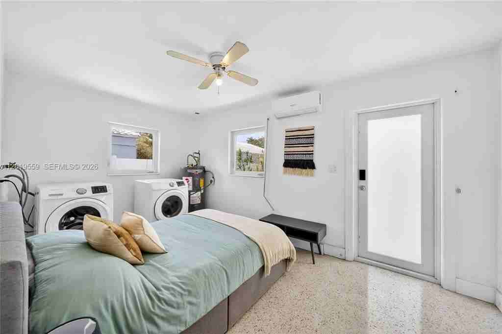 1619 Hollywood Blvd - Photo 7 of 8