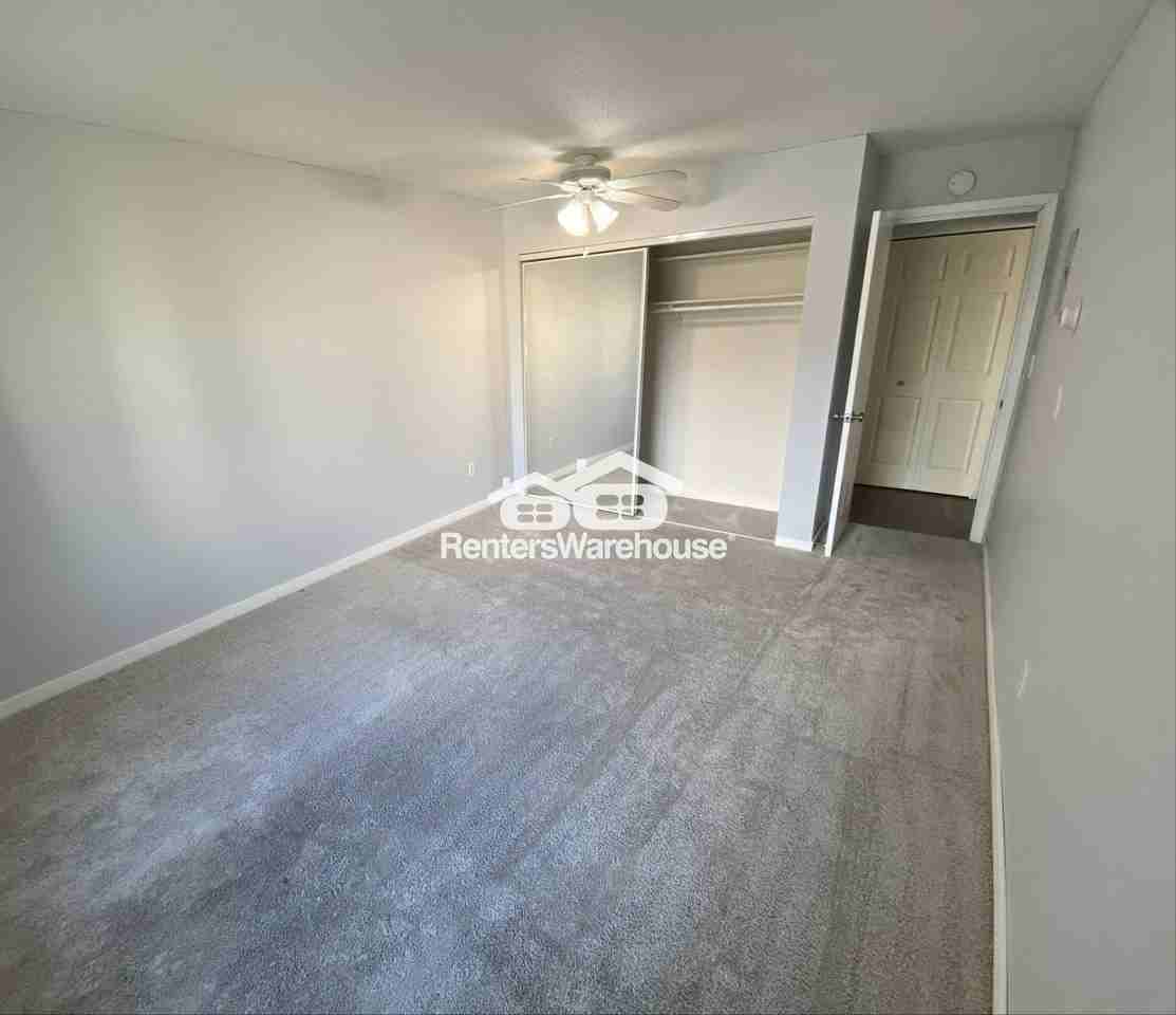 1931 Viking Dr Nw #24 - Photo 6 of 8