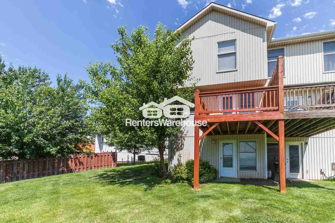 13009 Washington Ct - Photo 3 of 30