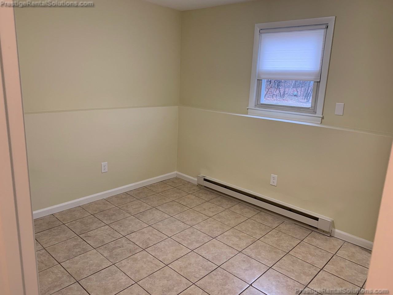 64 Lorchris St #14 - Photo 7 of 13