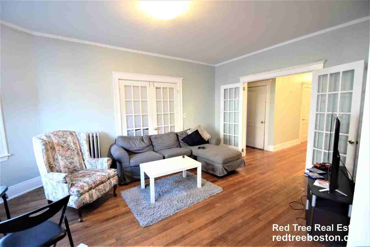 48 Englewood Ave #1 - Photo 3 of 25