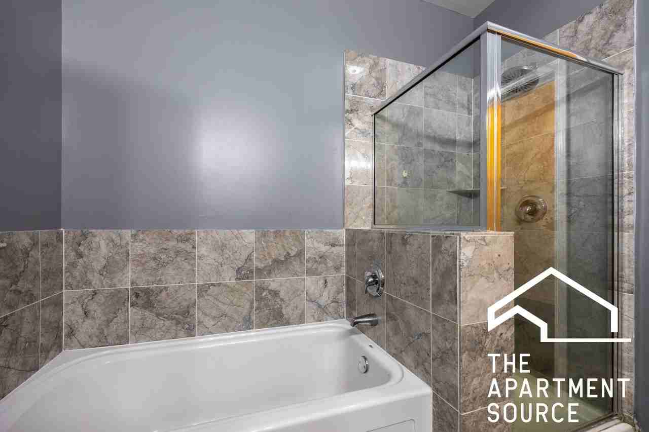 1464 S Michigan Ave #206 - Photo 4 of 10