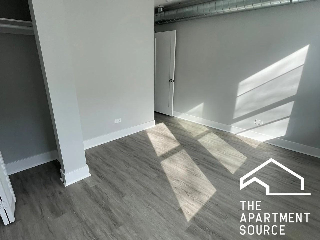 1608 W Wallen Ave #1 - Photo 5 of 7
