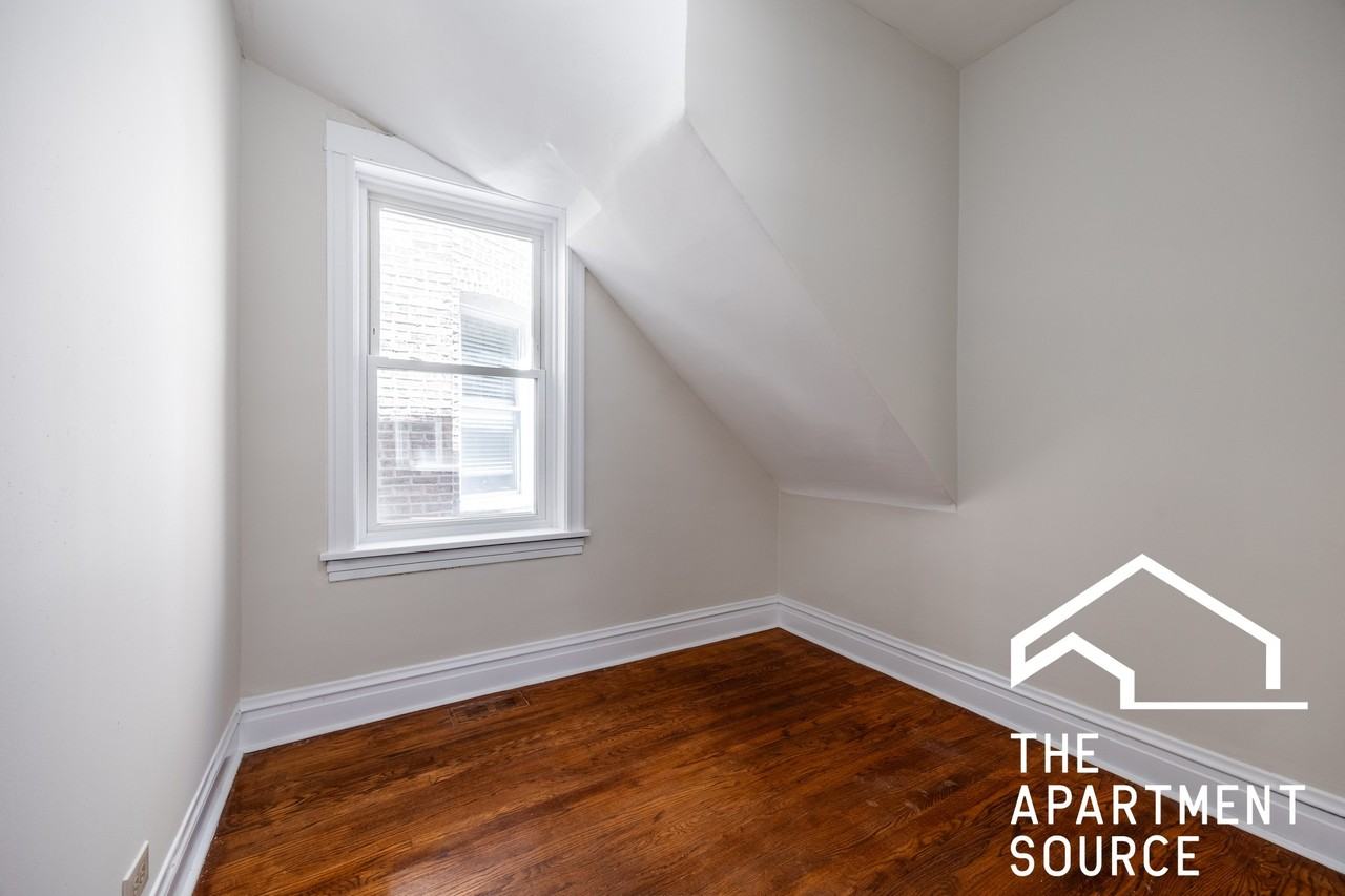 2110 N Avers Ave #1 - Photo 4 of 16