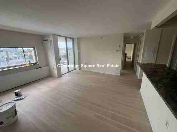 Massachusetts Ave #601 - Photo 5 of 9