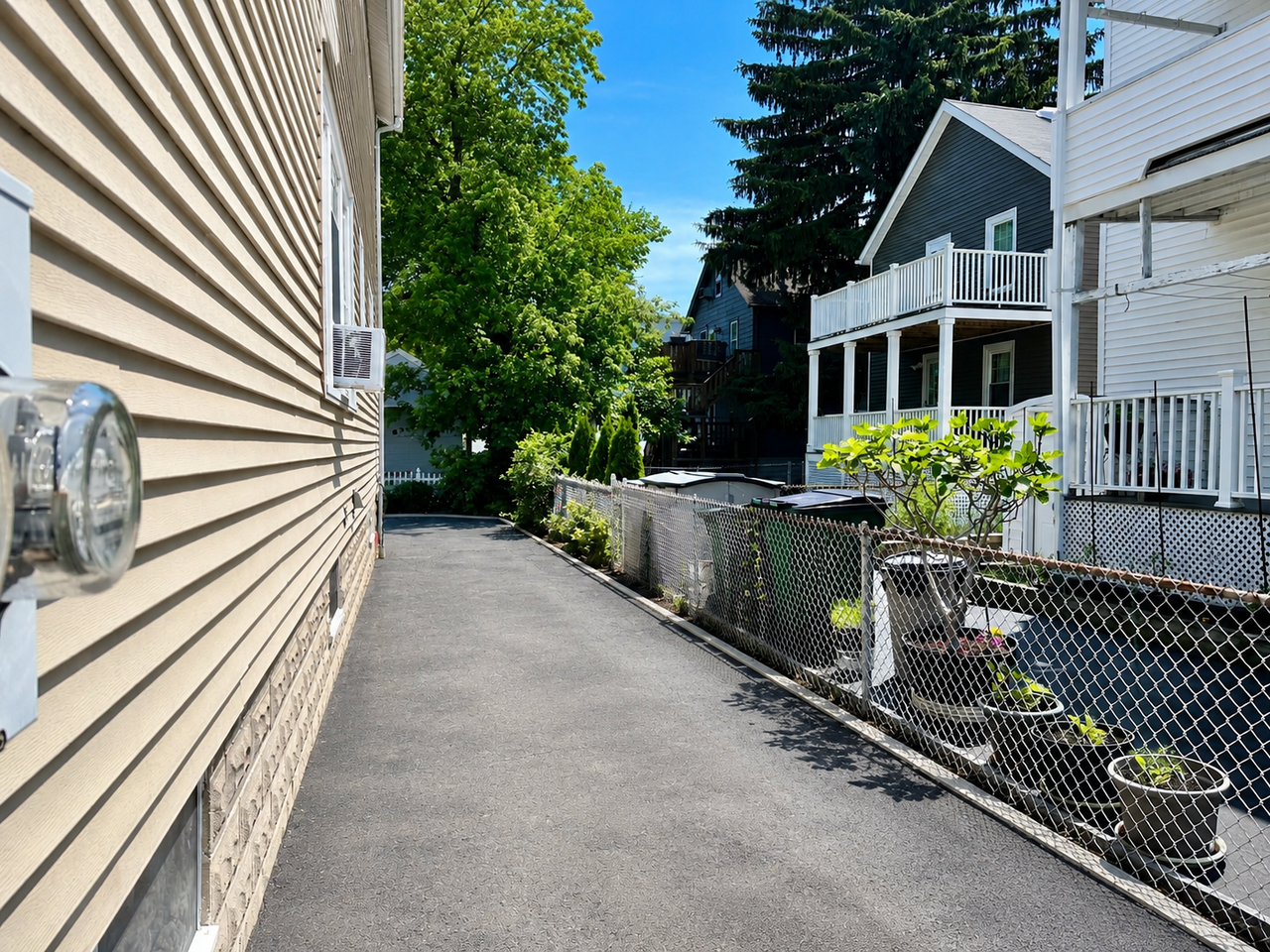 68 Willis Ave #1 - Photo 2 of 23