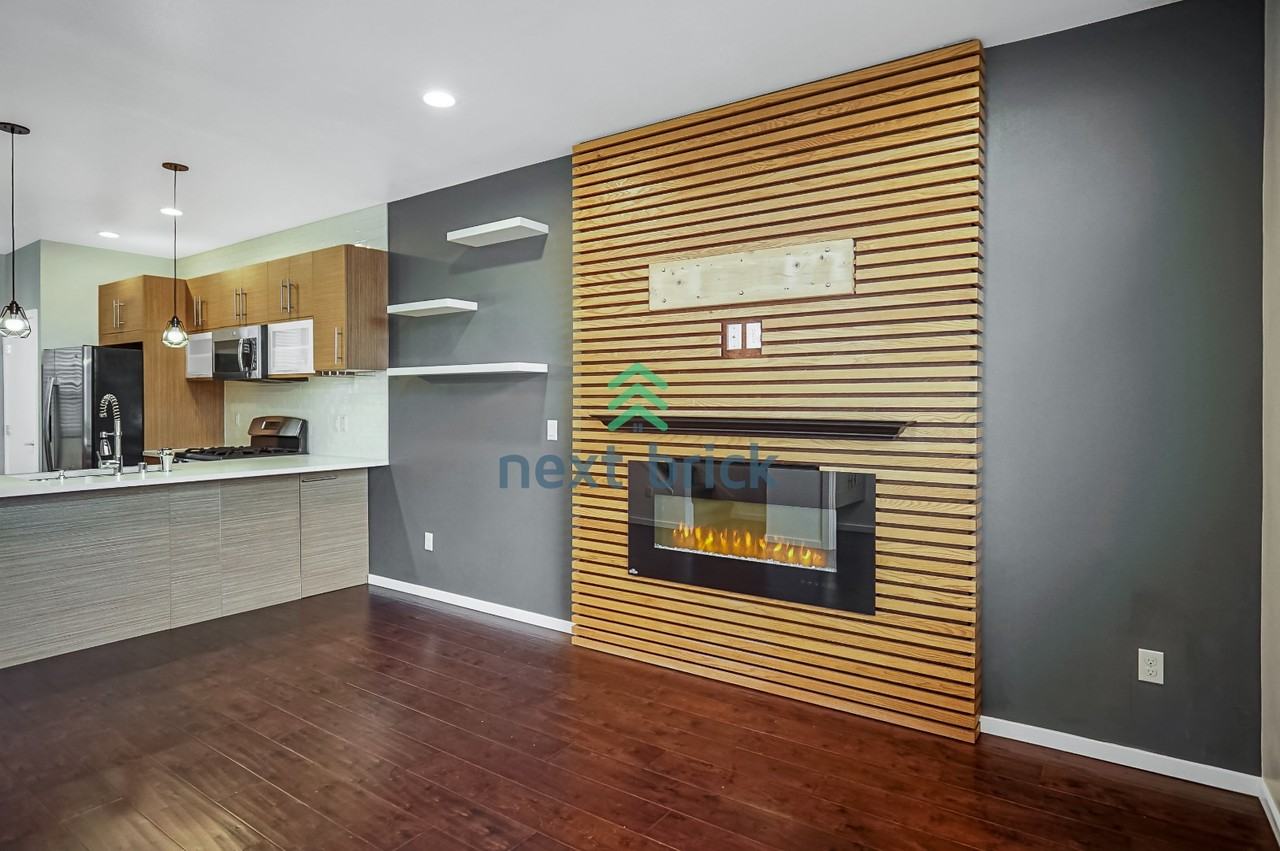1128 N 90th St #B - Photo 6 of 26